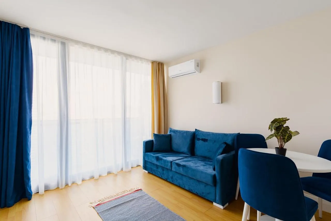 Апартаменты Grand City Real Estate Батуми 0*,